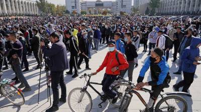 В Бишкеке во время беспорядков пострадали 16 человек