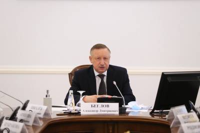 Беглов заявил об усложнении ситуации с коронавирусом в Петербурге