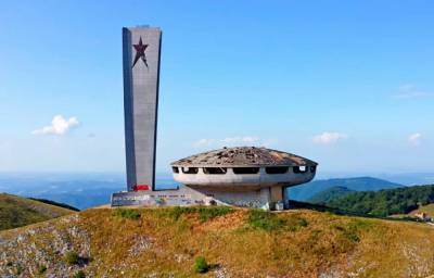 В Болгарии реставраторы спасают памятник коммунистического прошлого