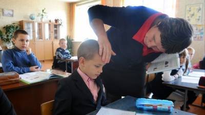 «Сработали на отлично»: Путин высоко оценил заслуги учителей в период пандемии