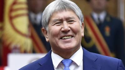 В Киргизии освобожден бывший президент, осужденный за коррупцию