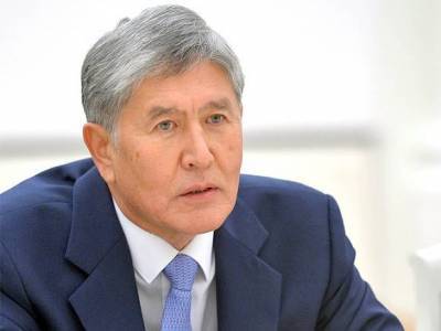 Протестующие в Бишкеке добились освобождения экс-президента Атамбаева