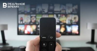 LG объявила о старте продаж первого телевизора-рулона