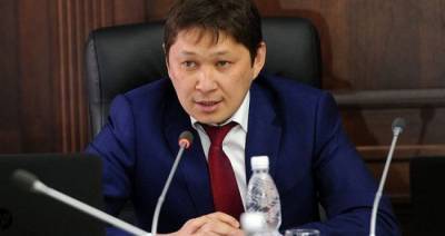 В Бишкеке освобожден из колонии экс-премьер Сапар Исаков