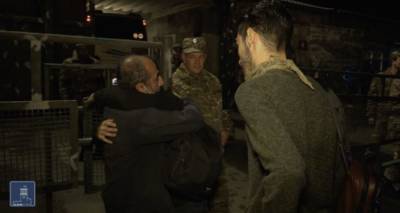 Добровольцы прибывают в Республиканский сборный пункт для отправки в Карабах – видео