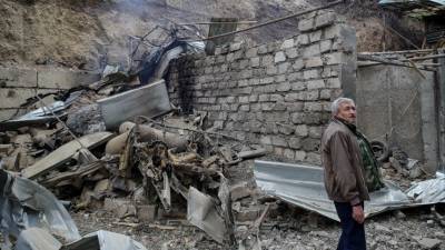 Главы МИД России, Франции и США просят прекратить огонь в Нагорном Карабахе