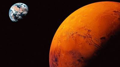 Марс приблизился к Земле на минимальное расстояние впервые за 15 лет