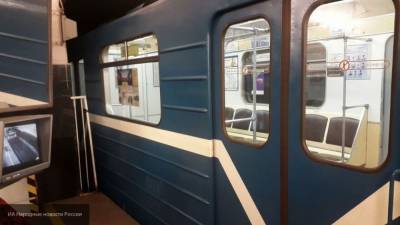Колумбийка упала на рельсы в петербургском метро