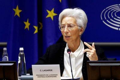 Лагард: вторая волна эпидемии COVID-19 опасна для восстановления экономики еврозоны