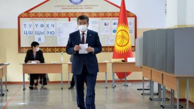 Президенту Кыргызстана предложат уйти в отставку, - оппозиция