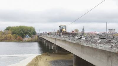 Бакунинский мост обещают открыть к 1 сентября следующего года