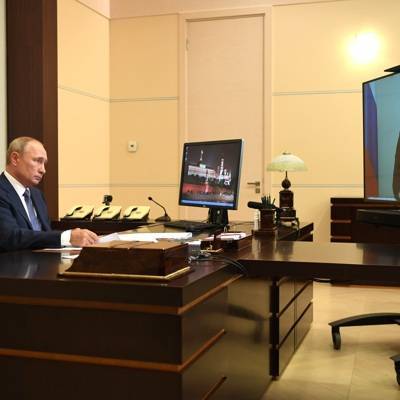 Путин призвал расширять сеть небольших спортзалов и площадок шаговой доступности
