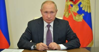 Угроза COVID-19 еще не отступила, власти готовы к любому развитию – Путин