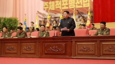 Ким объявляет о «динамичной 80-дневной кампании»