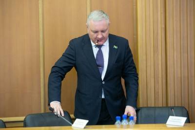 Депутаты Екатеринбурга со скандалом отказались разрешить увеличение плотности застройки