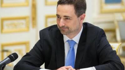 Зеленский исключил Смелянского из наблюдательного совета Укроборонпрома