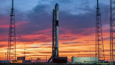 SpaceX в пятый раз отменила старт Falcon 9 со спутниками Starlink