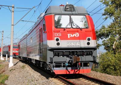 "Атаманы" железных дорог: новые электровозы НЭВЗа получили название