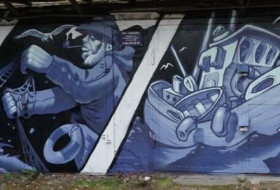 В Сосновом Бору появились «морские» граффити