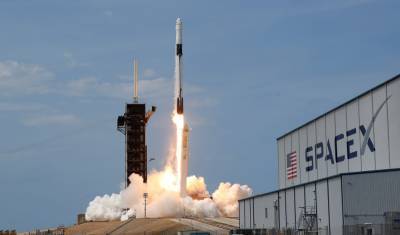 Компания SpaceX запустила на орбиту 60 интернет-спутников: видео