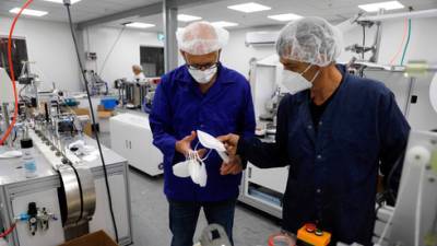Рабочих рук не хватает - на пищевых фабриках Израиля бьют тревогу