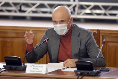 Игорь Артамонов поговорил с подчиненными о коррупции