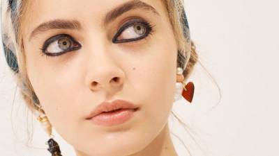 Актуальные тренды в макияже глаз: лучшие фото макияжа с модных показов