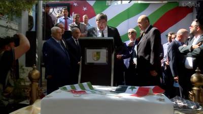 Алхас Квициния - Валид Муаллем - Посольство Абхазии открылось в Дамаске - riafan.ru - Сирия - Дамаск - Апсны