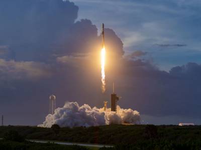 SpaceX запустила на тринадцатую миссию Starlink