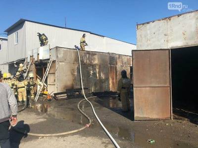 Пожар на складе в Ростове-на-Дону неожиданно подарил горожанам незабываемый фейерверк