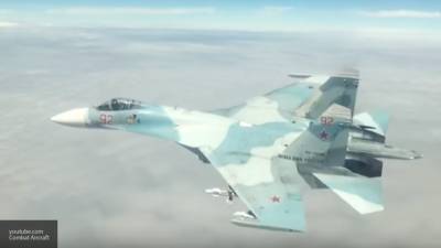 Су-27 совершил перехват британских истребителей над Черным морем