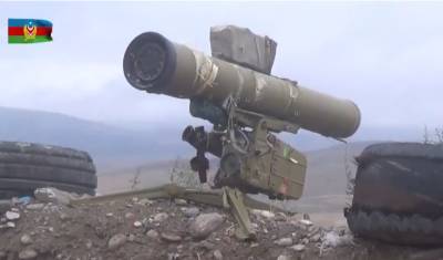 Азербайджан использовал в бою захваченные армянские танки