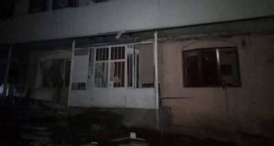 Двухэтажный дом полностью разрушен от обстрела в Степанакерте