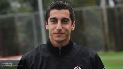 Футболист Мхитарян призвал прекратить войну в Нагорном Карабахе