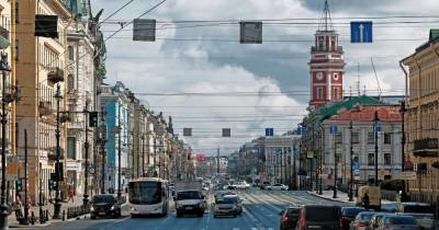 В Петербурге не намерены возвращать жесткие ограничения из-за COVID