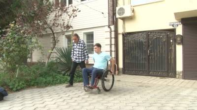 Инвалид-колясочник спас утопающего в Анапе