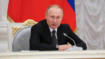Президент России Владимир Путин отмечает 68-летие