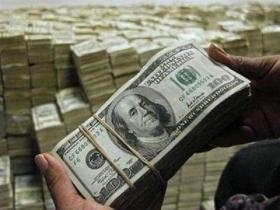Вкладчики Сбербанка в сентябре забрали более $440 млн с депозитов