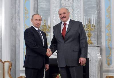 Лукашенко поздравил Путина с 68-летием и назвал его надежным другом