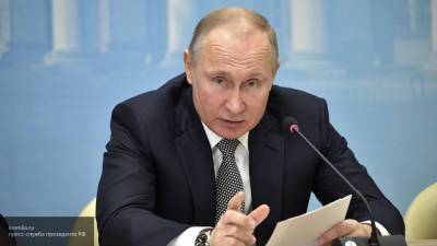 Путин призвал соблюдать в Сети общечеловеческие правила и нормы