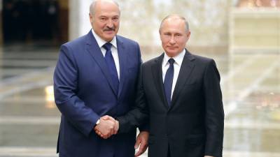 Лукашенко поздравил Путина с 68-летием и назвал его другом Белоруссии