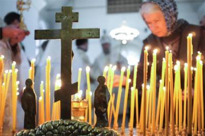 Православные поминают родителей в субботу перед Покровом