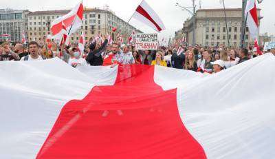 Эстония и Латвия отозвали своих послов из Беларуси для консультаций