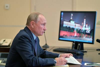 Путин заявил об обязательствах России и указал на бои за пределами Армении