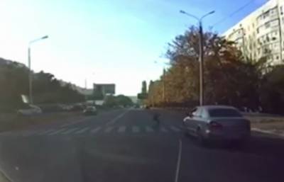 "Даже не остановился": в Харькове на пешеходном переходе сбили ребенка, видео