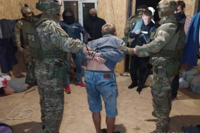 Правоохранители задержали банду подрывников банкоматов, которая действовала по всей территории Украины