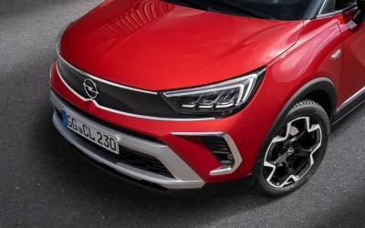 Opel Crossland: новый кроссовер приедет в Россию