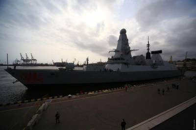 В порт Одессы зашел британский ракетоносный эсминец