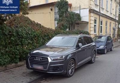 В Черновцах мужчина заявил об угоне авто, забыв о месте парковки