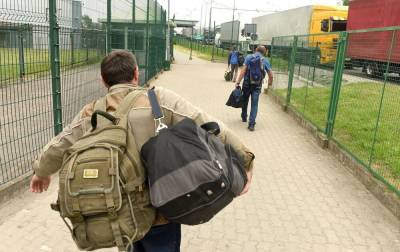 Как белорусы нелегально прорываются через границу РФ
